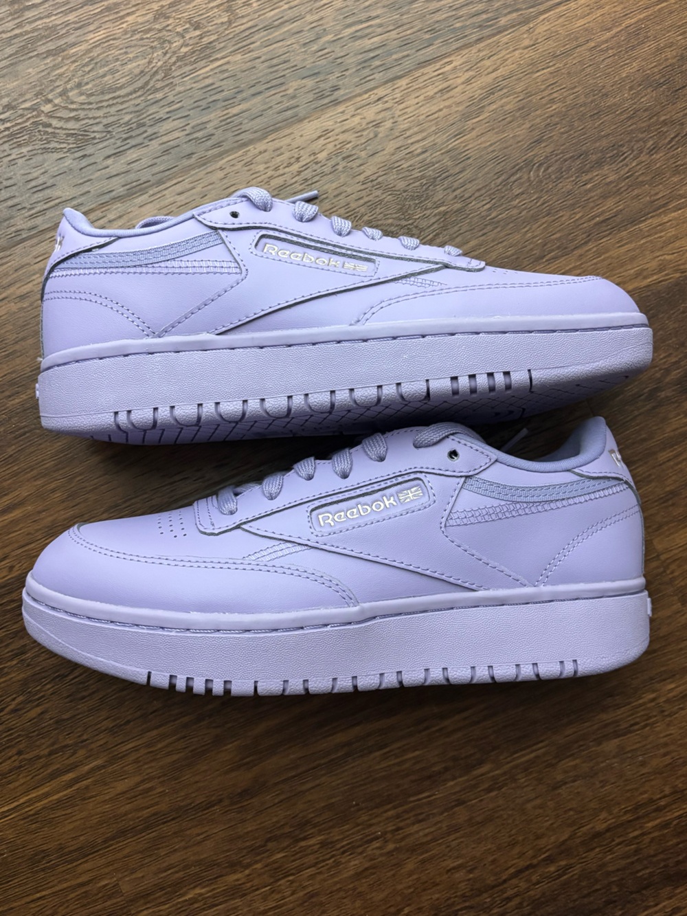 Reebok Lavender Low-Top Leather Sneakers